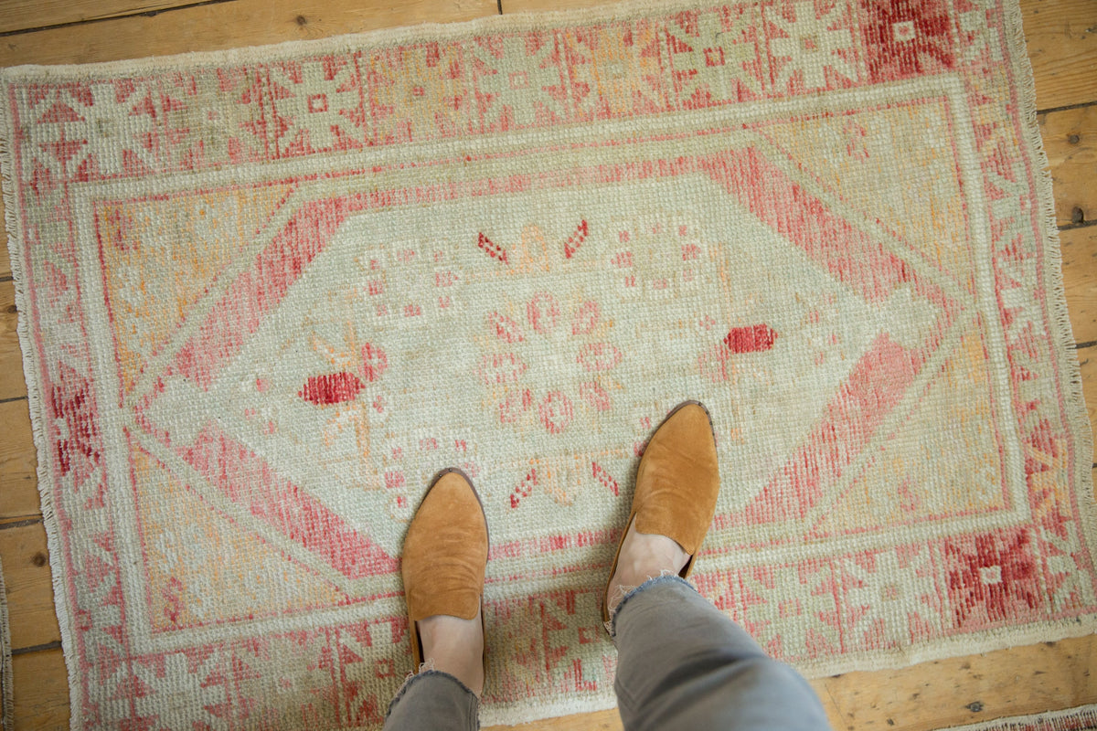 2.5x4 Vintage Distressed Oushak Rug