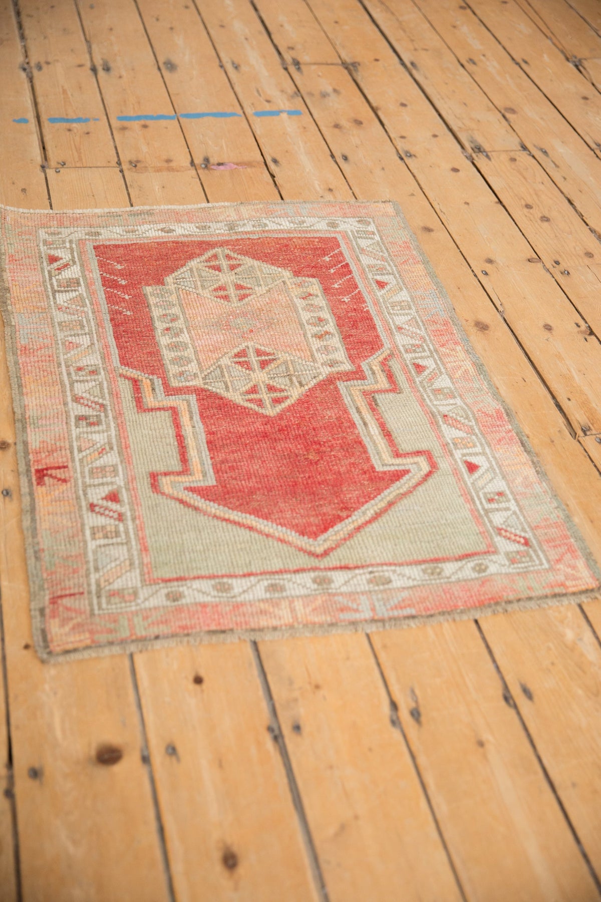 2.5x3 Vintage Distressed Oushak Square Rug