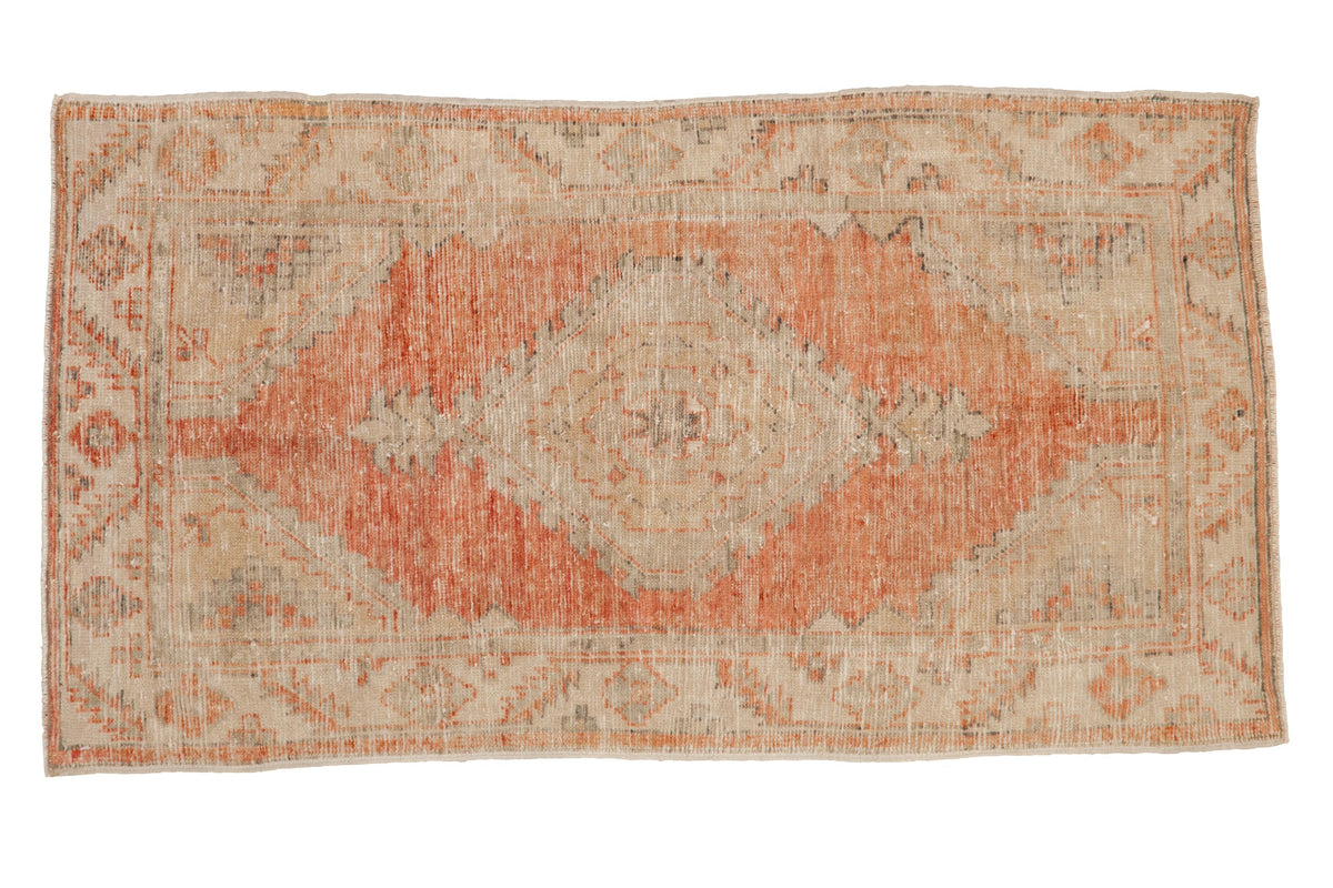 2.5x4.5 Vintage Distressed Oushak Rug