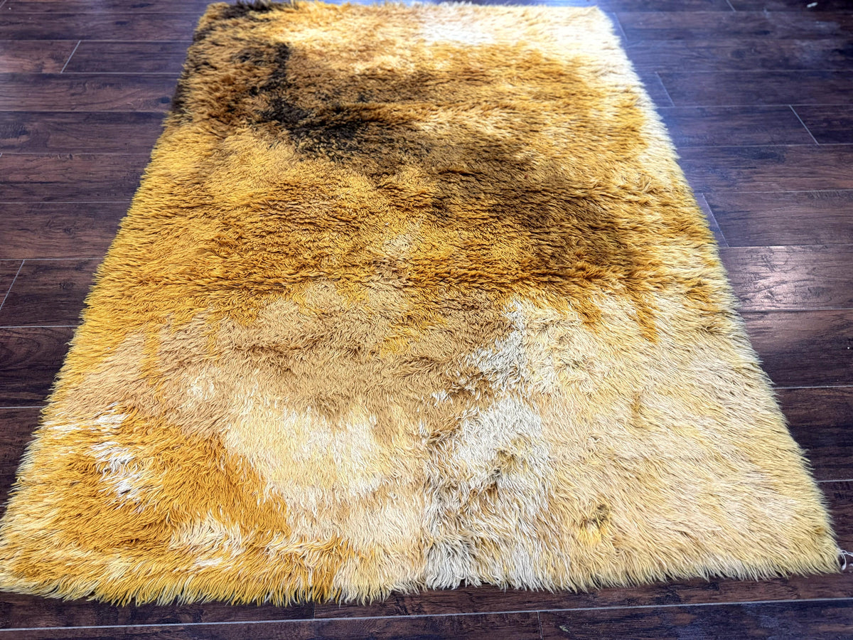 Rya Shag Rug 4.6 x 6, Shades of Yellow, Mid Century Vintage Carpet - Jewel Rugs, view 5