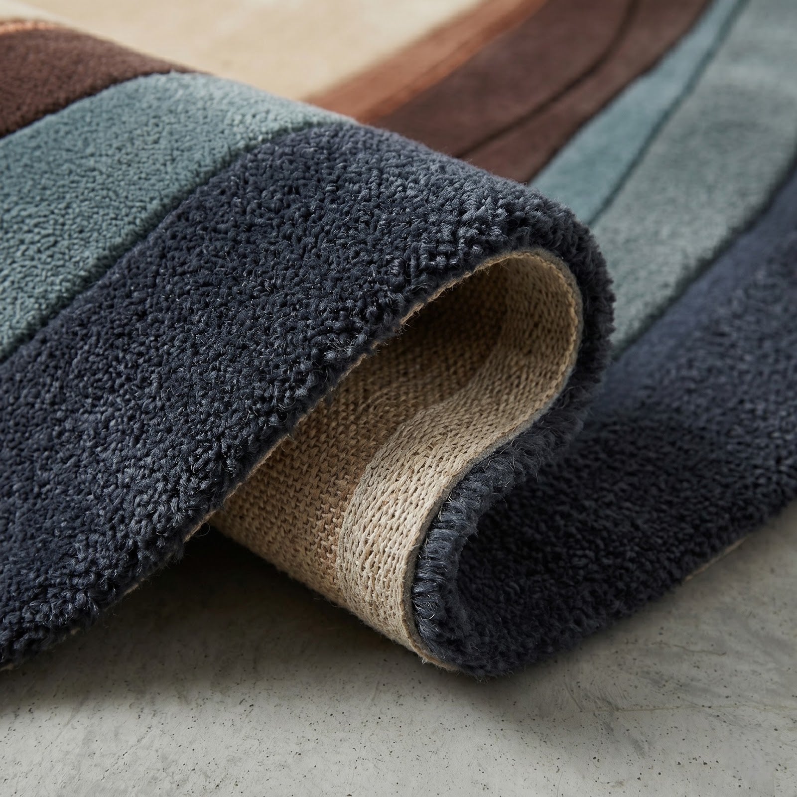 Organic Layered Pebble Hand Tufted Wool Rug | Navy Blue & Earth Tone Sculptural Area Rug — 2x3 ft'