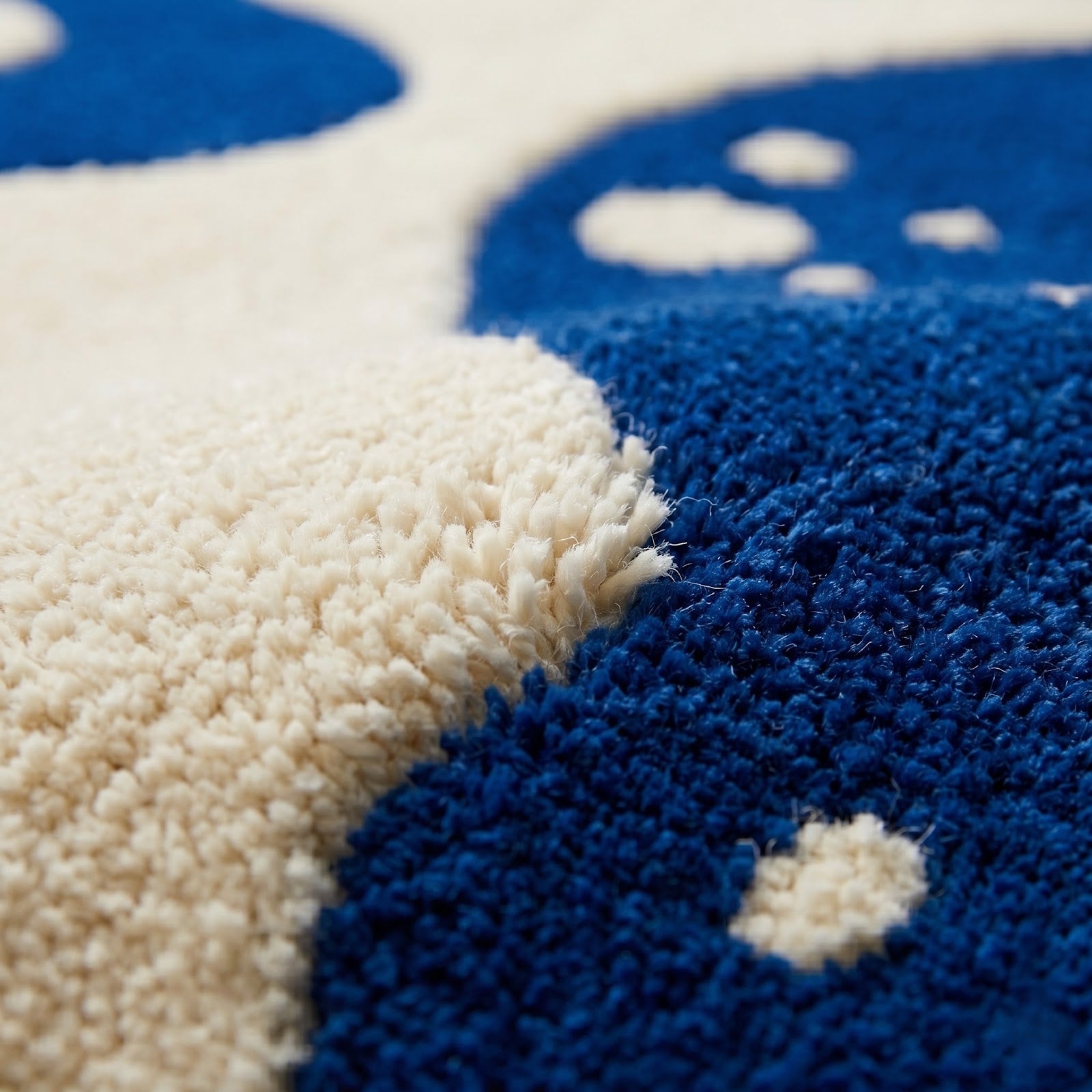 Botanical Silhouette Hand Tufted Wool Rug | Cobalt Blue & Ivory Abstract Floral Area Rug — 2x3 ft'