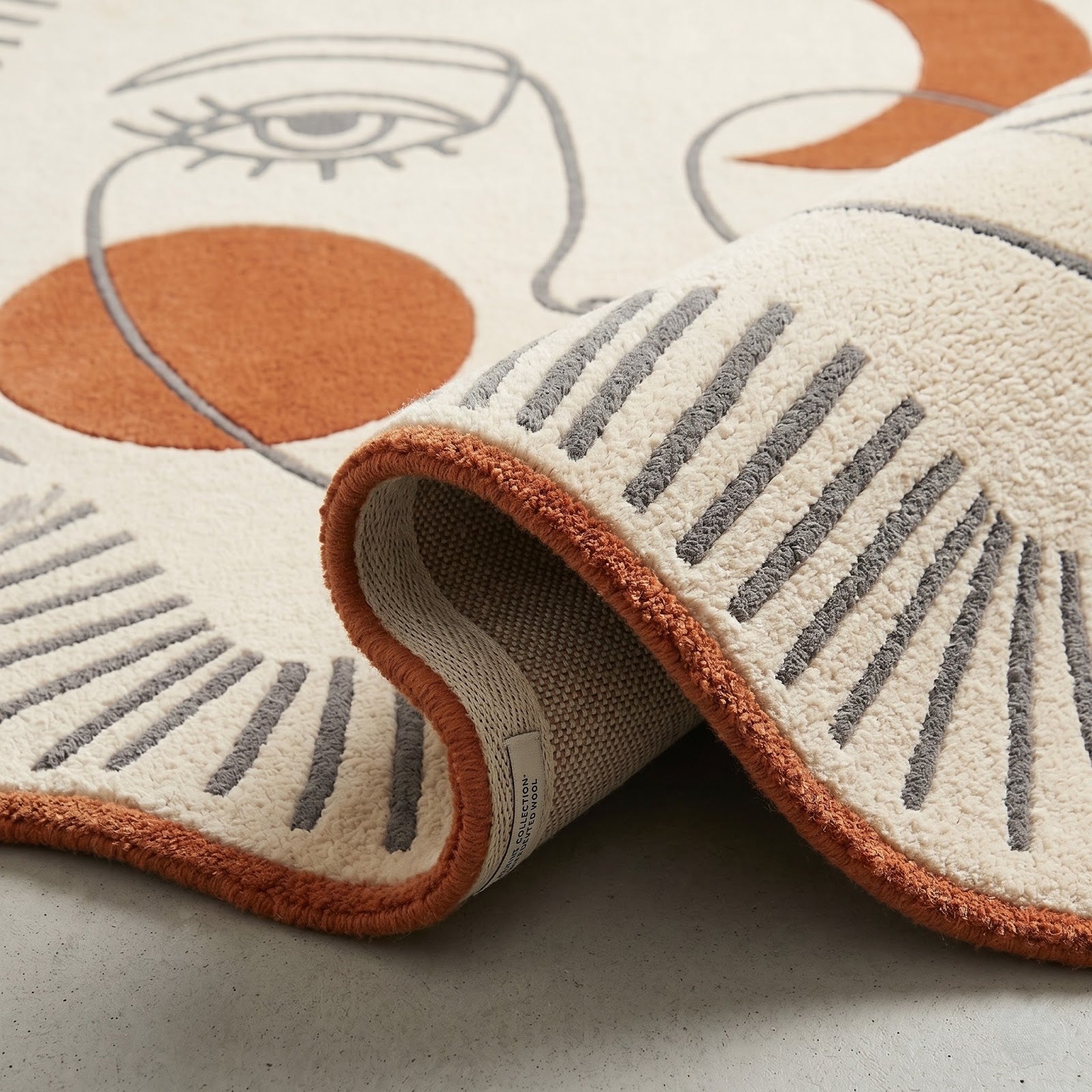 Celestial Face Hand Tufted Wool Rug | Ivory & Terracotta Abstract Art Irregular Shape Area Rug — 2x3 ft'