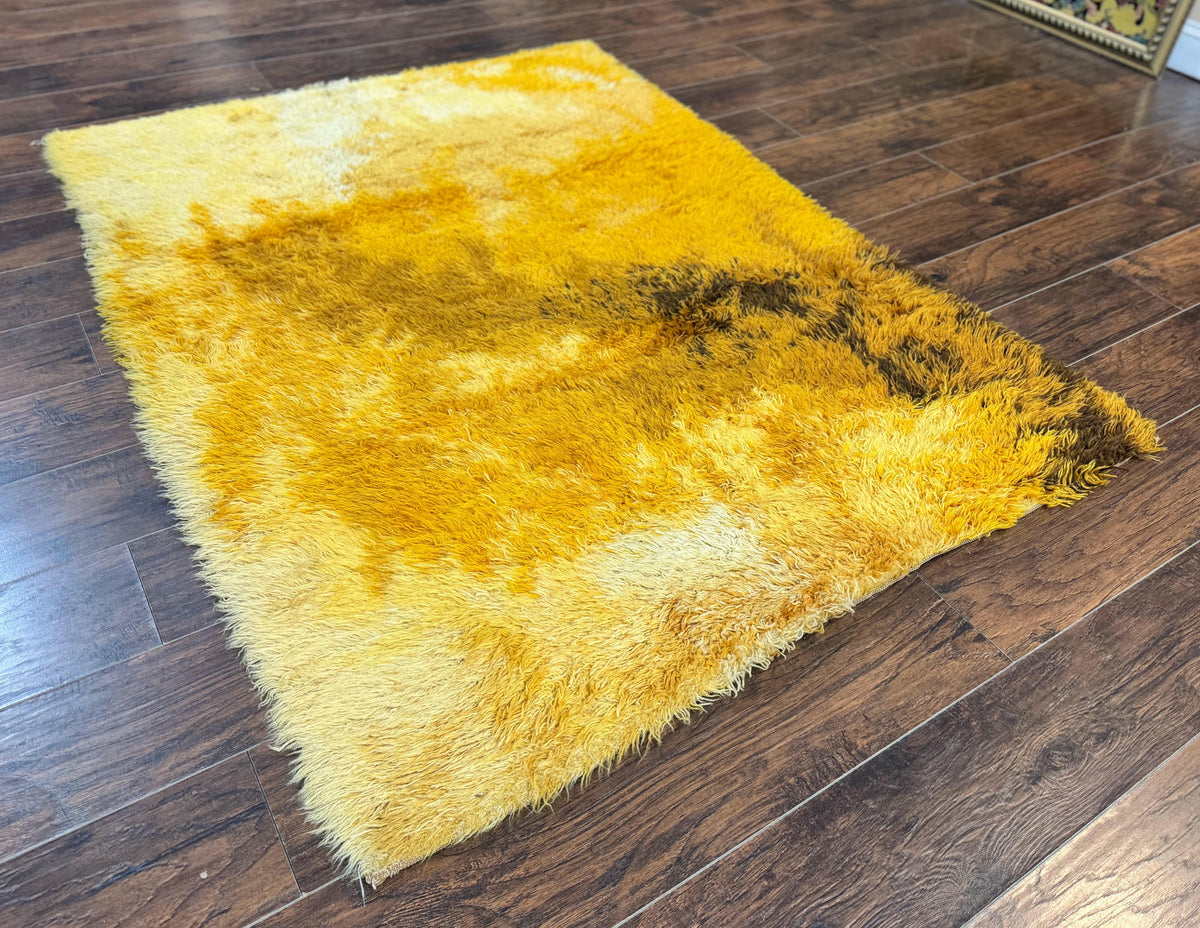 Rya Shag Rug 4.6 x 6, Shades of Yellow, Mid Century Vintage Carpet - Jewel Rugs, view 13
