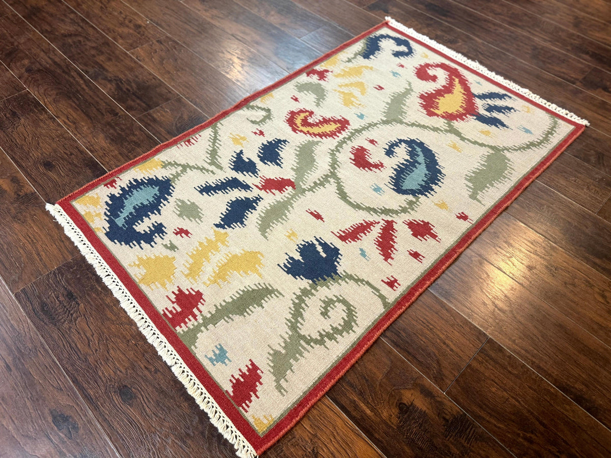 Indian Kilim Flatweave Rug 3x5, Abstract, Beige and Multicolor Flowers, Handmade - Jewel Rugs, view 3
