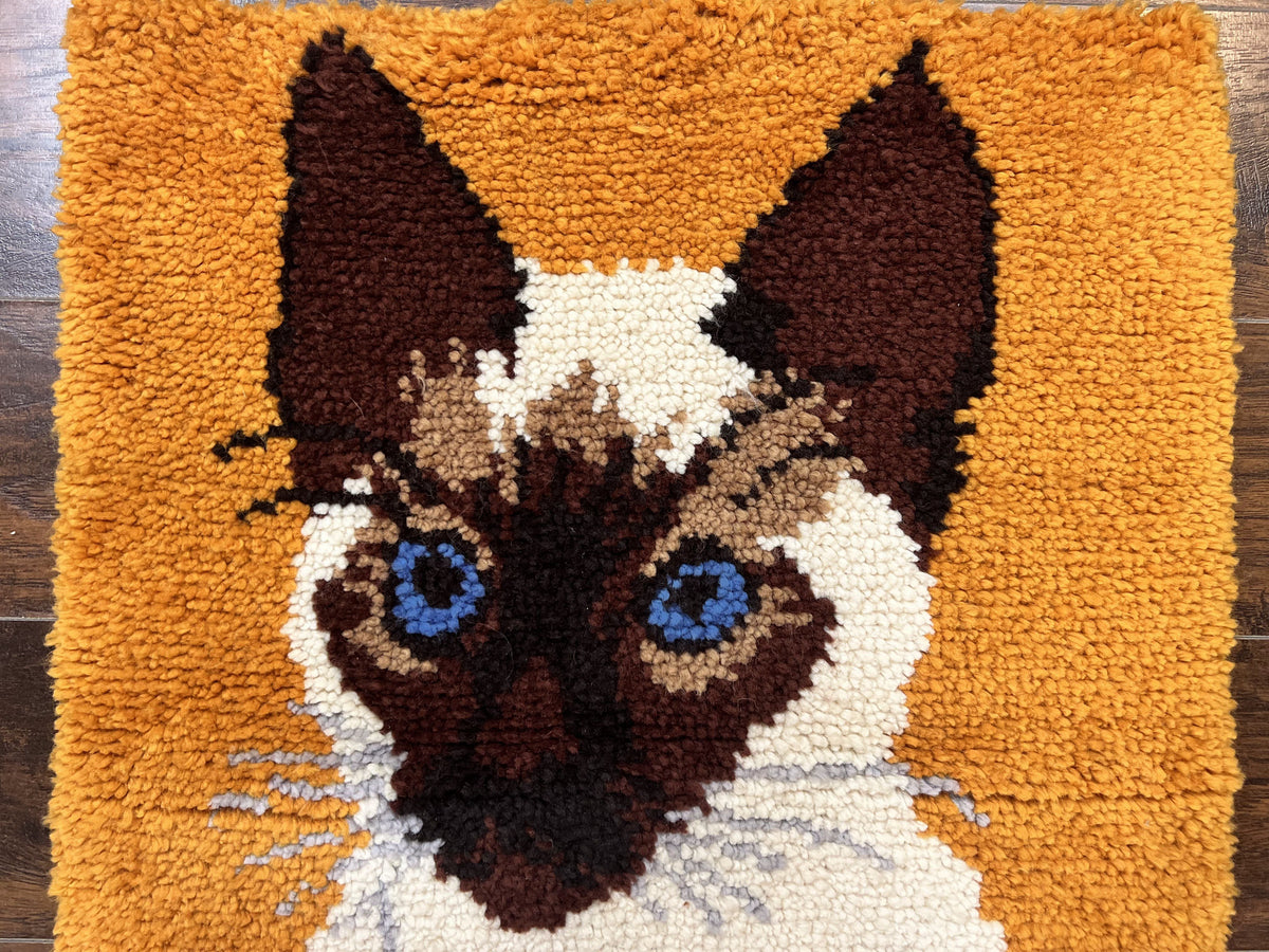 Small Shag Rug with Siamese Cat Pictorial, 2x3 ft Rug, Wool, Vintage, Danish Rya Shag Rug, Orange - Jewel Rugs, view 7