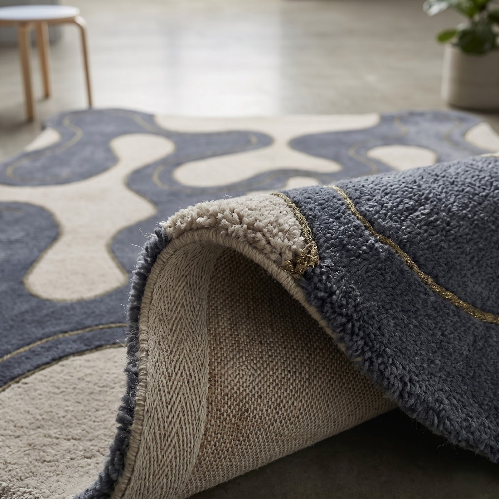 Organic Flow Hand Tufted Wool Rug | Slate Blue & Ivory Biomorphic Irregular Area Rug — 2x3 ft'