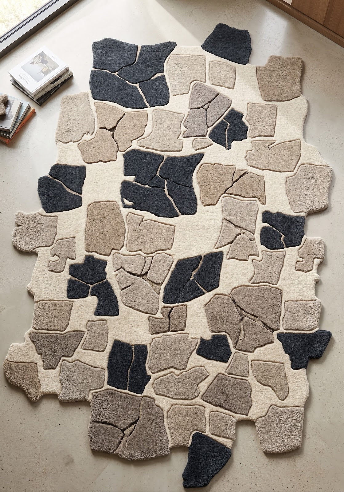 Irregular Mosaic Hand Tufted Wool Rug | Abstract Stone Pattern Area Rug — 2x3 ft'