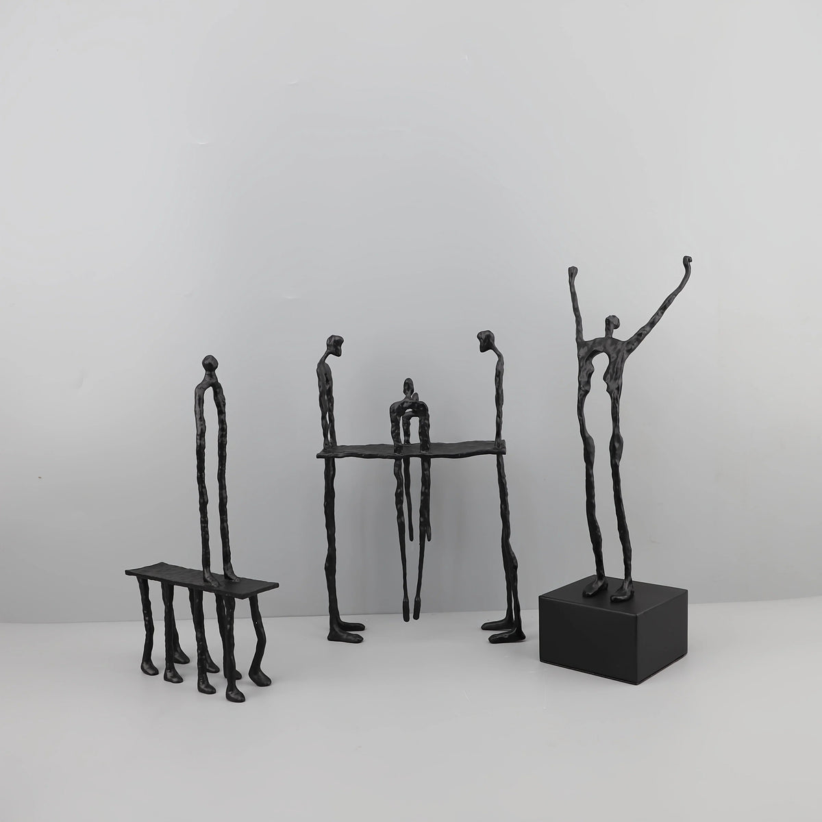 1pc Cast Iron and Marble Abstract Human Figurine Statue Art Piece, Suitable for Living Room, Office, Bookshelf, TV Cabinet - No Electricity Required, Office Artwork | Art Craft | Complex Design, Home Decor Statue, Available i