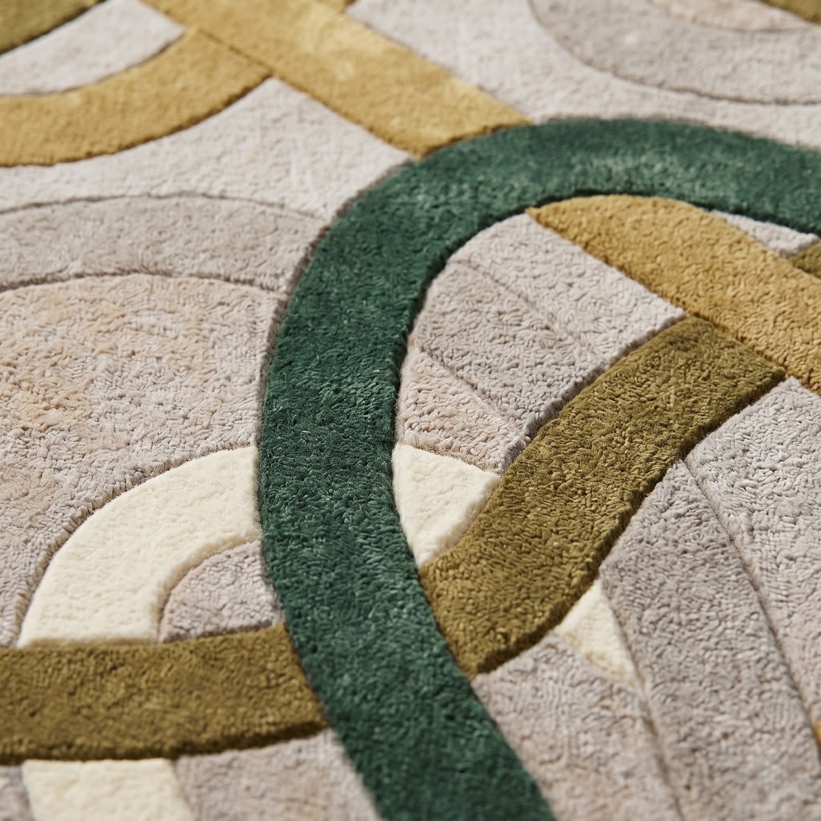 Interwoven Biomorphic Hand Tufted Wool Rug | Sage Green, Taupe & Sand Abstract Irregular Area Rug — 2x3 ft'