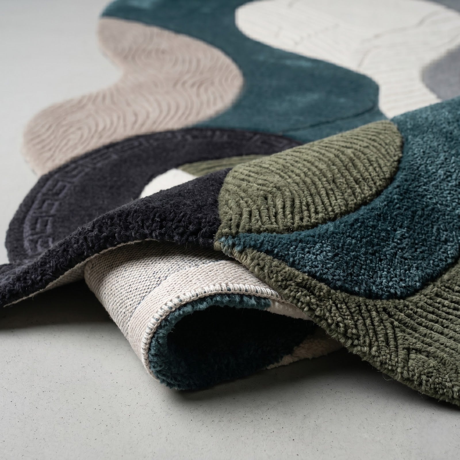 Irregular Abstract Hand Tufted Wool Rug | Organic Sculptural Area Rug in Teal, Grey & Ivory — 2x3 ft'