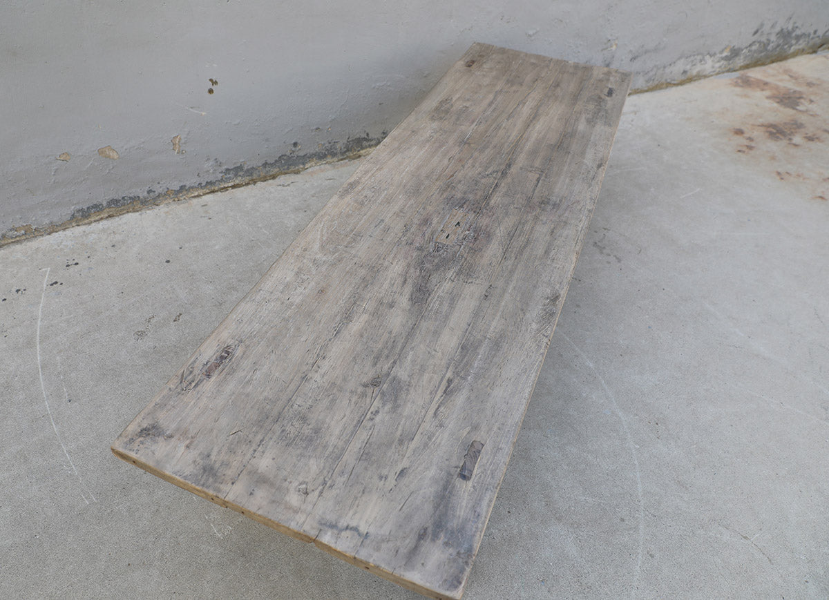 Vintage coffee table Large approx. 6-7' long 15-24" wide Weathered natural 76X23x18H