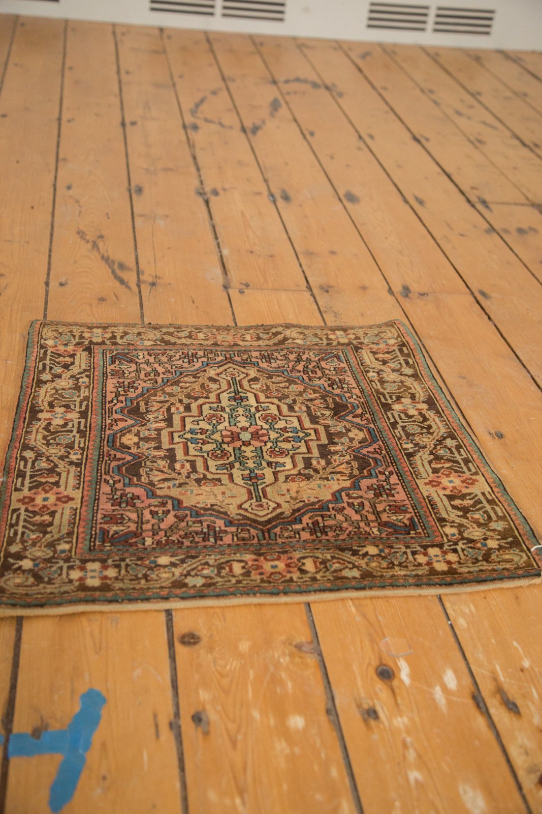 2x2 Vintage Josan Sarouk Square Rug Mat