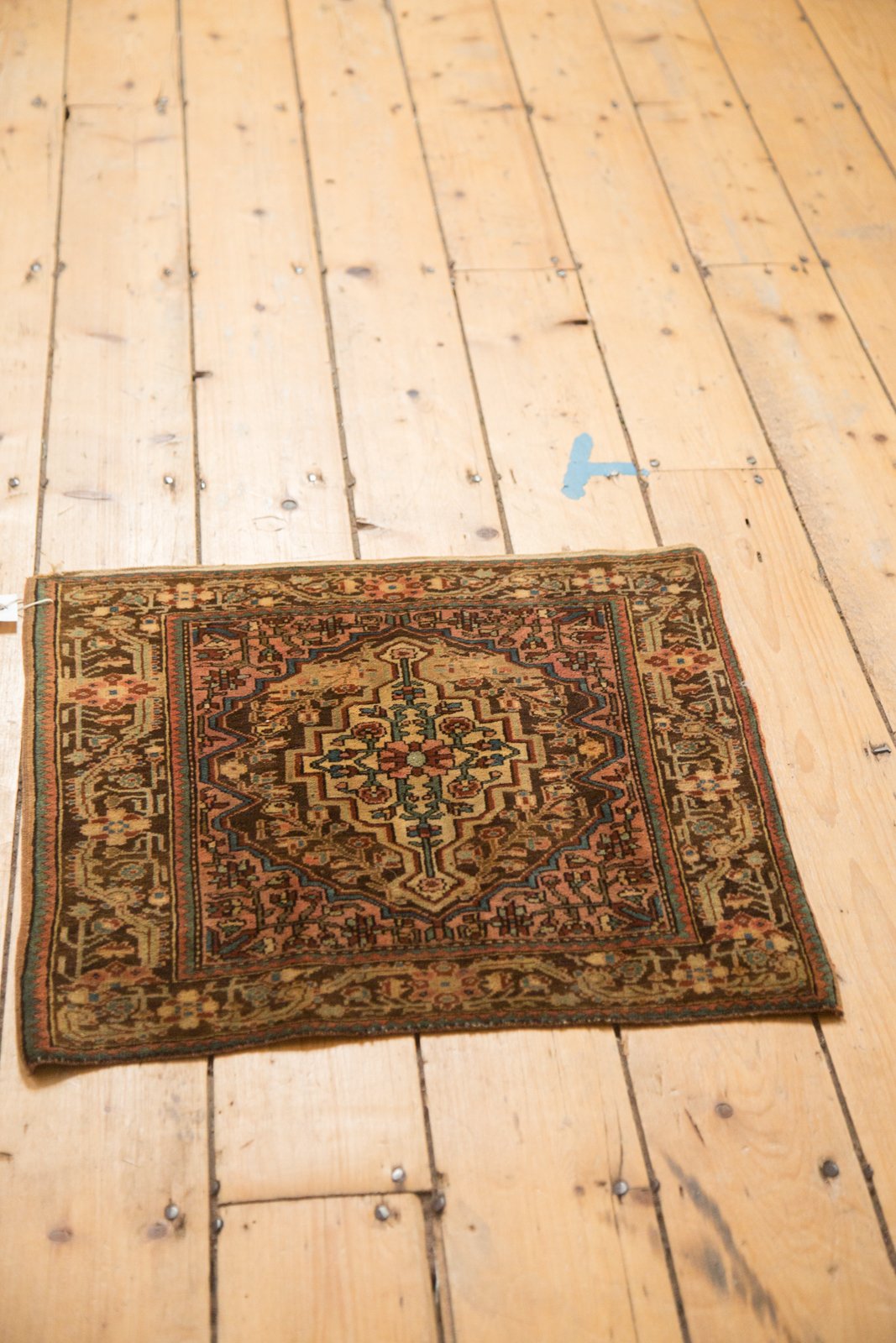 2x2 Vintage Josan Sarouk Square Rug Mat