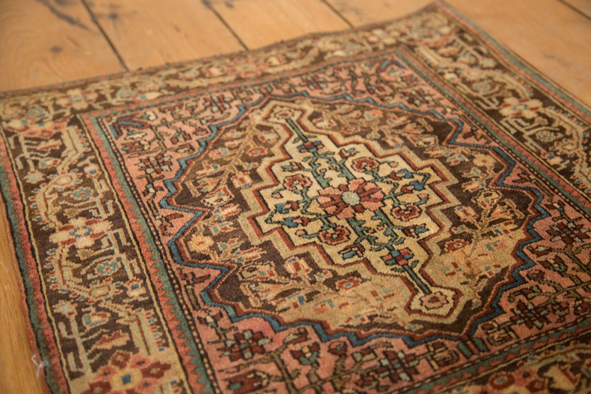 2x2 Vintage Josan Sarouk Square Rug Mat
