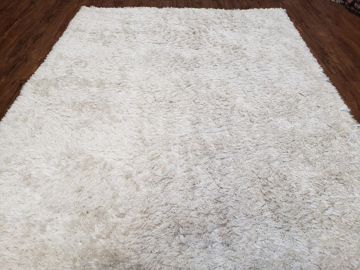 Safavieh Shag Rug 5x8, Pearl White Color, Isaac Mizrachi Shag Collection 5x7 Carpet, High Pile Soft Fluffly Bedroom Rug, Living Room Rug - Jewel Rugs, view 12