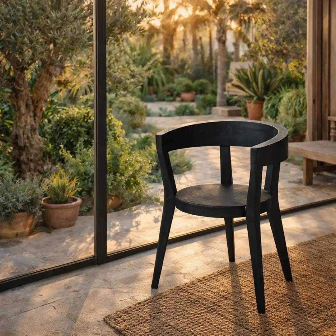 Abrazo Barrel Chair