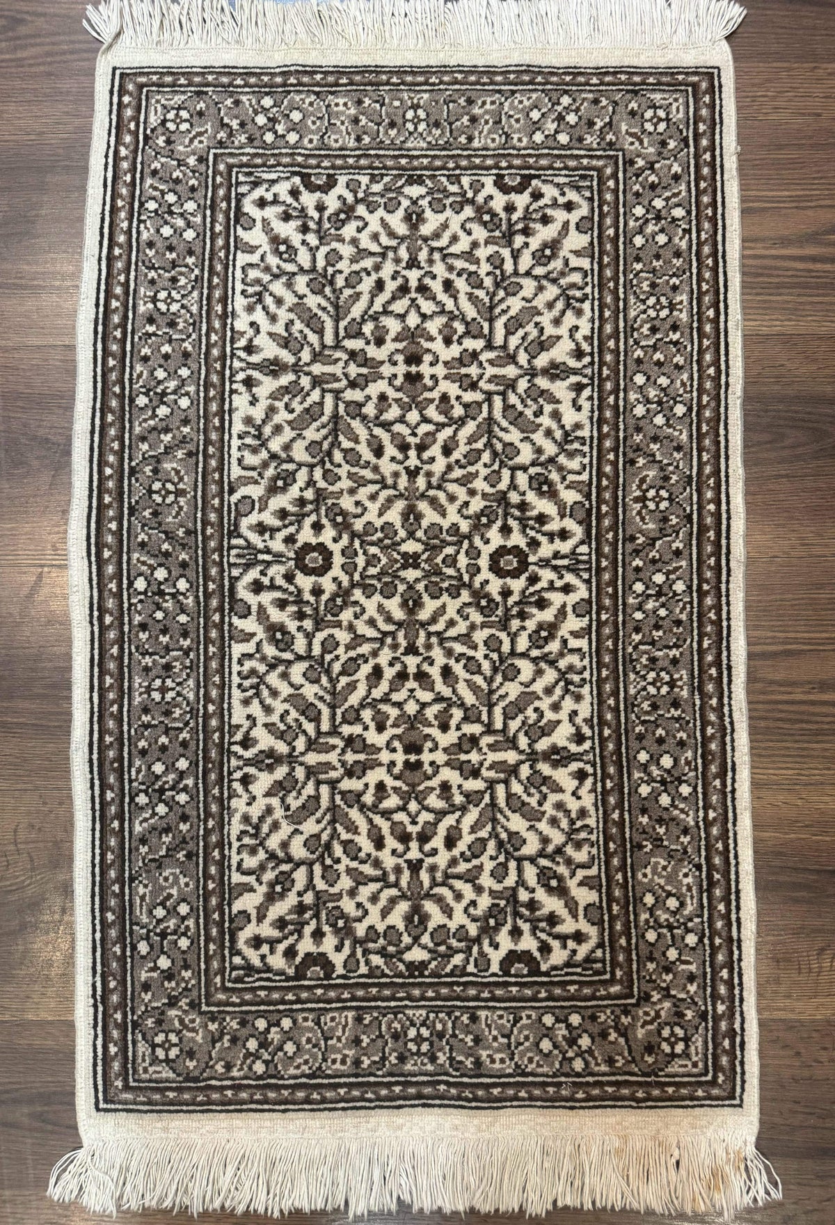 Small Turkish Kayseri Rug 2x3, Allover Pattern - Jewel Rugs, view 6