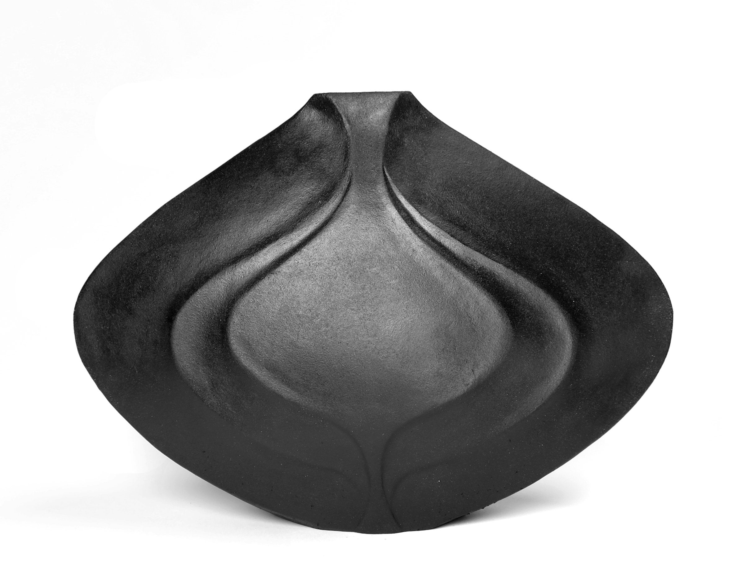 Nami Vessel in Black image 1