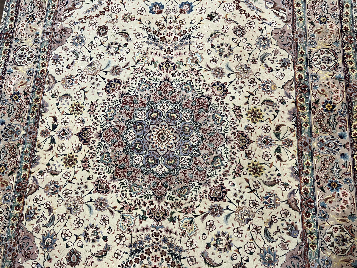Beautiful Pak Persian Rug 6x9, Floral Medallion, Wool and Silk, Highly Detailed Elegant Carpet, Vintage Oriental Rug 6 x 9, Cream and Gray - Jewel Rugs, view 4