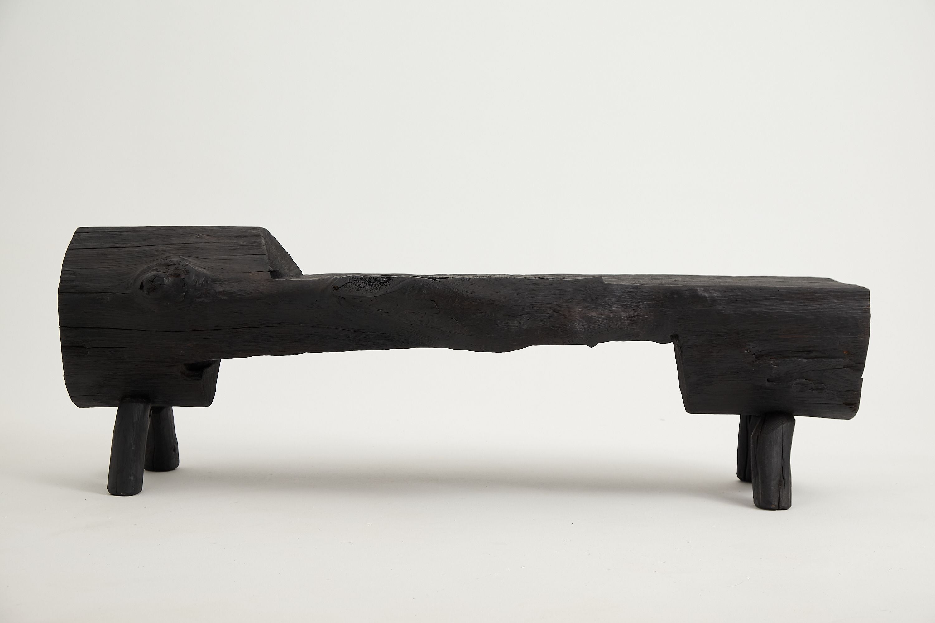 Jownik, Charred Wood Log Bench â Primitive Elegance in Burnt Timber - image 4