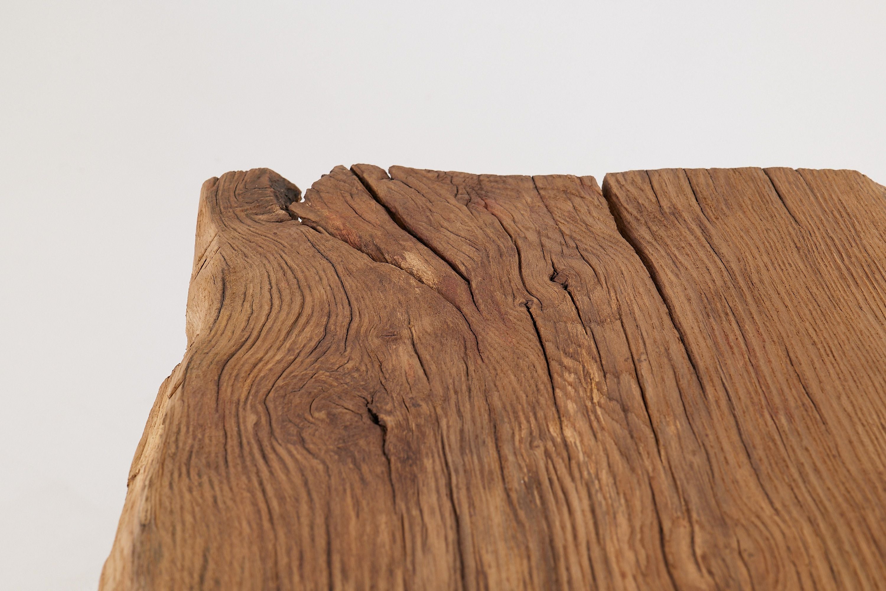 Reclaimed Wood Table - image 7