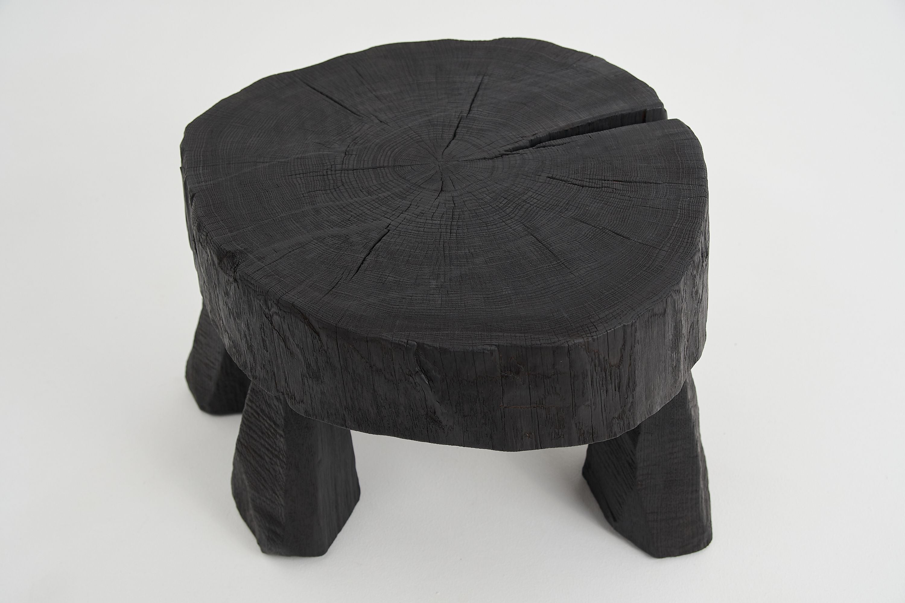 Jownik, Charred Round Coffee Table - image 6
