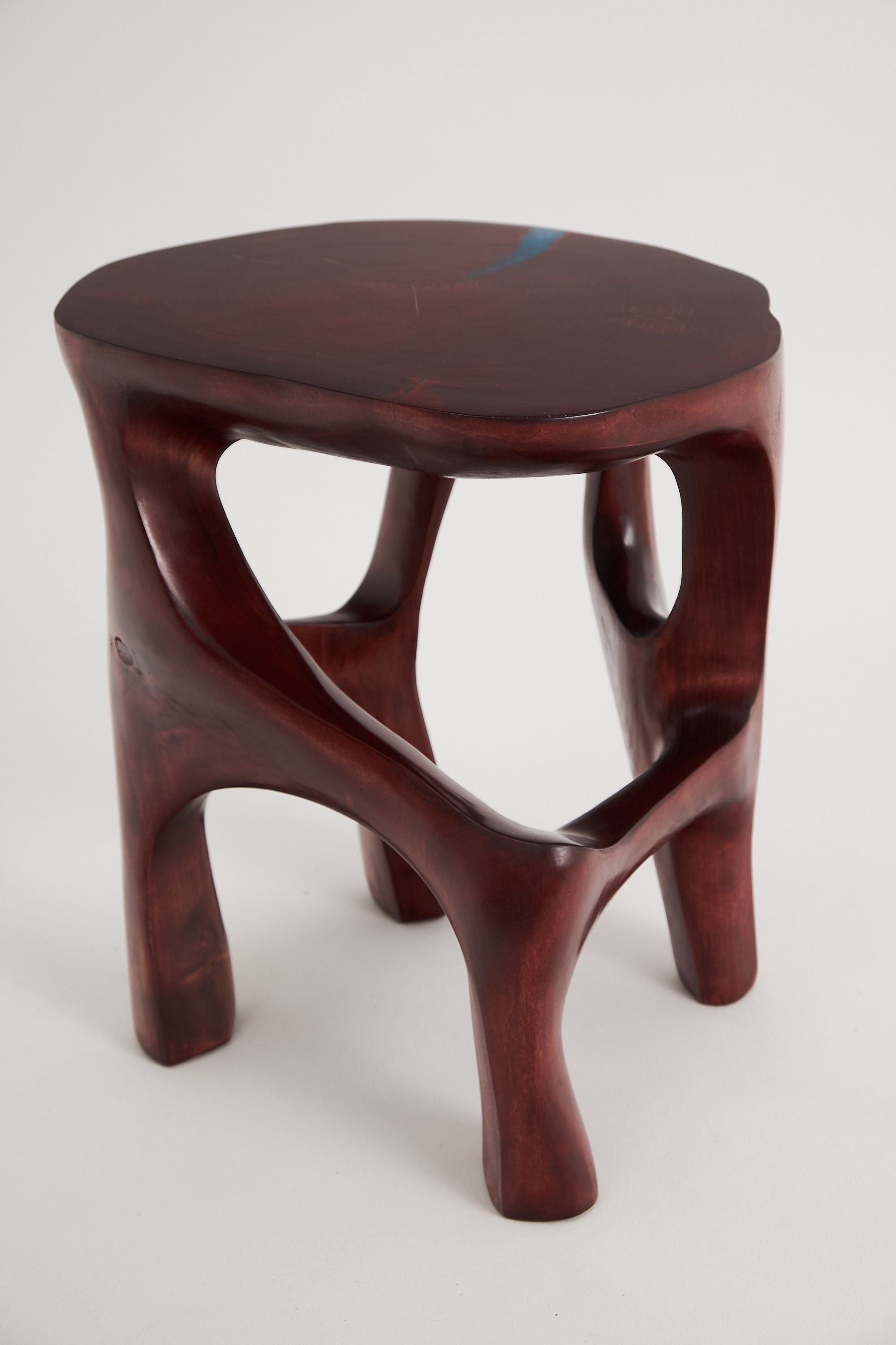 Satyrs, Elegant Red Sculptural Coffee Table �����������ï¿