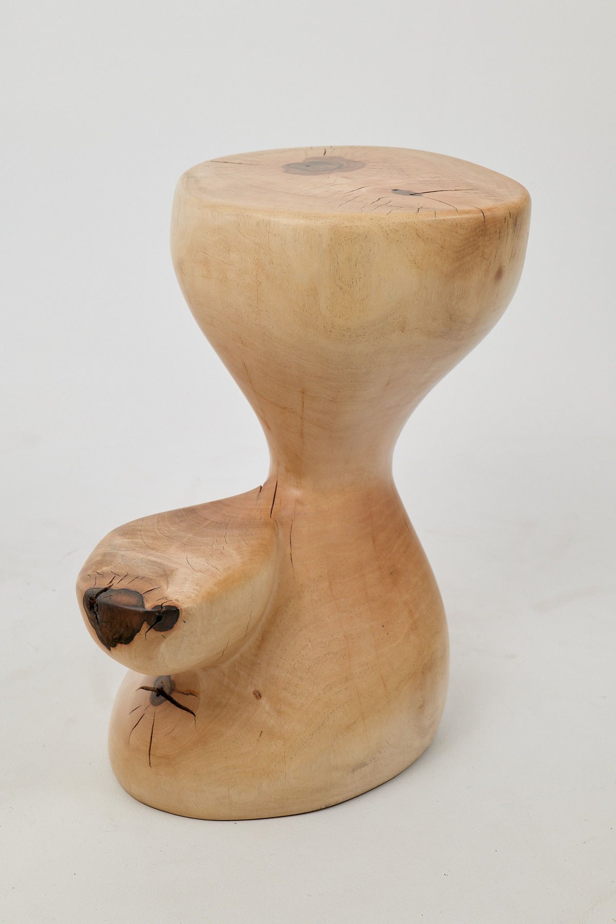 Leszy, Sculptural Side Table Carved in Solid Wood - image 6