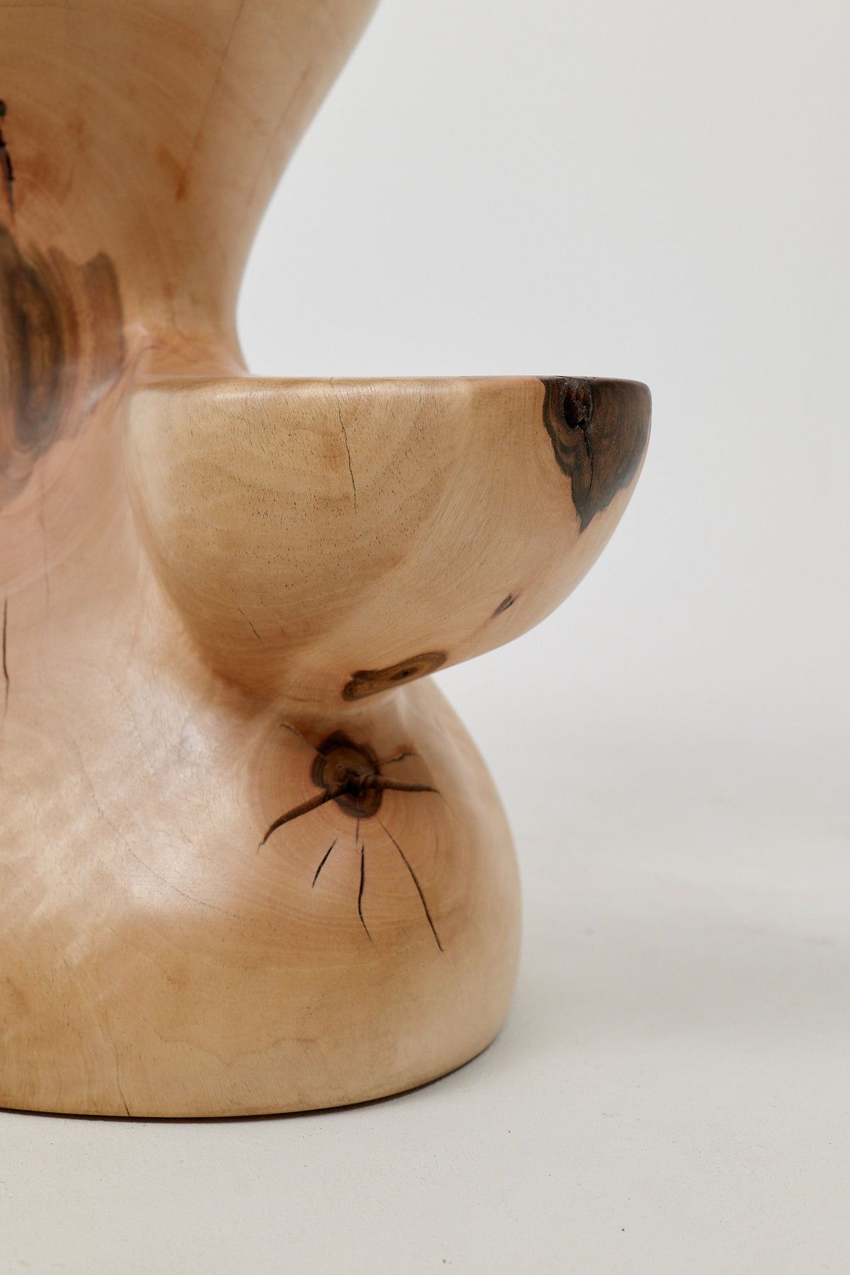 Leszy, Sculptural Side Table Carved in Solid Wood - image 5
