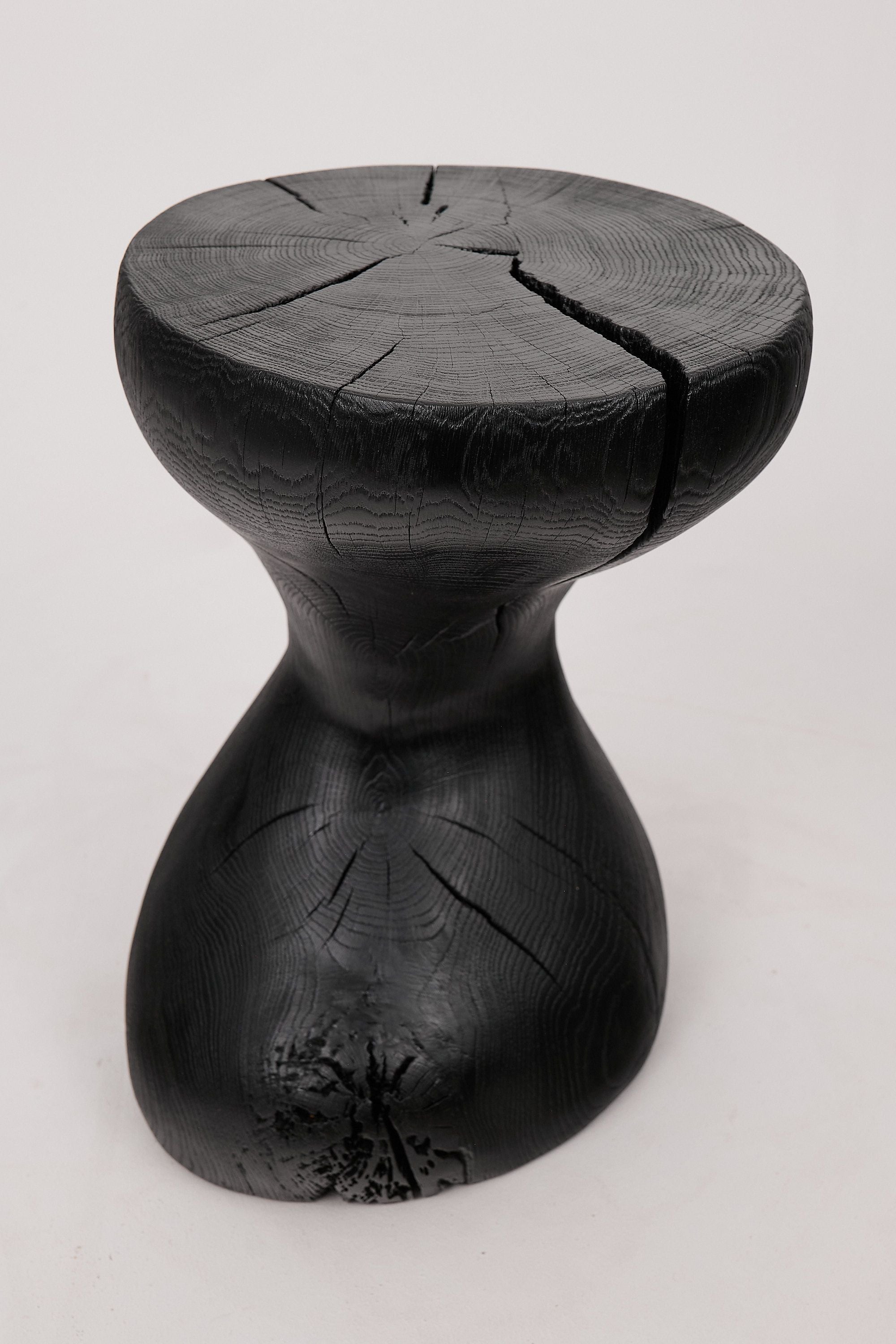 Jownik, Charred Sculptural Stool/Side Table������������������������������������������������������������������������������������������������������������������������������������������������������������������������������������������������������������������������������������������������������������������������������������������������������������������������������������������������������������������������������������������������������������������������������������������������