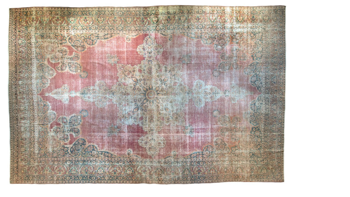 12x18.5 Antique Distressed Kermanshah Carpet