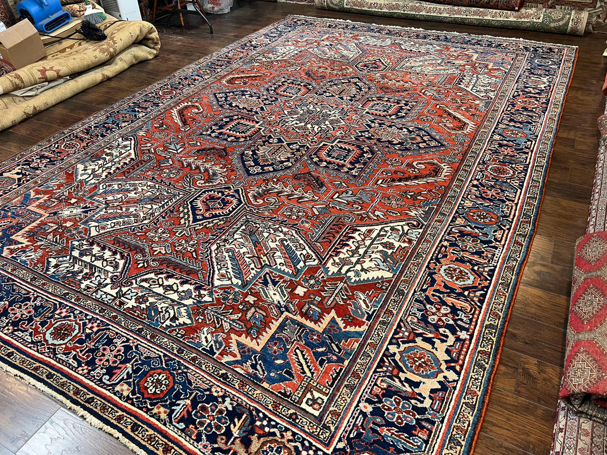 Antique Persian Heriz Rug – 11x16 Palace Size, Geometric Medallion, 1920s - Jewel Rugs, view 2