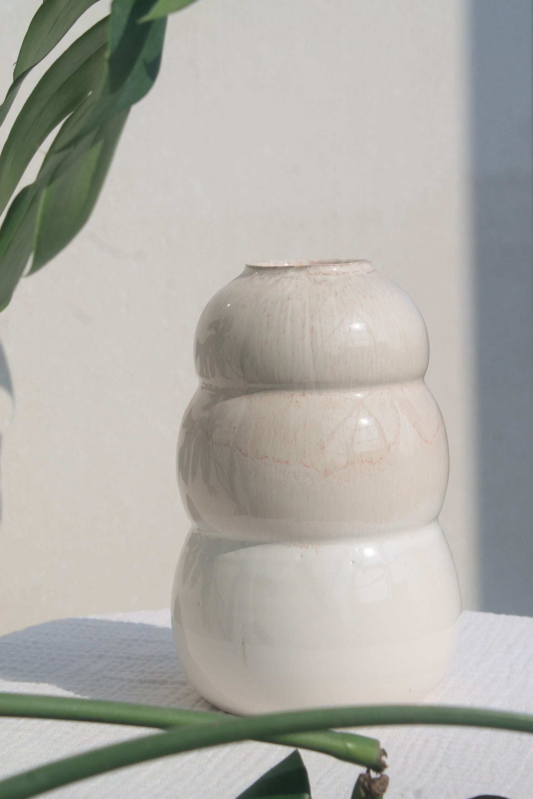 Pearl Vases - Set of 3 image 1