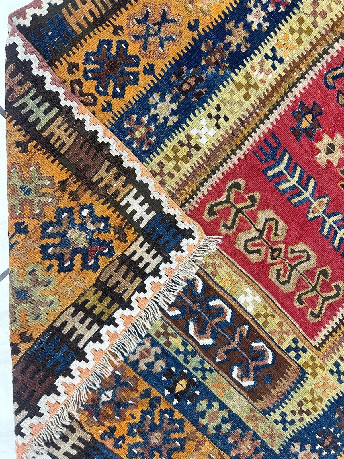 Antique Turkish Prayer Rug 4x7 | Gold, Navy & Red | Hand-Woven Wool Flatweave - Rugistan, view 9