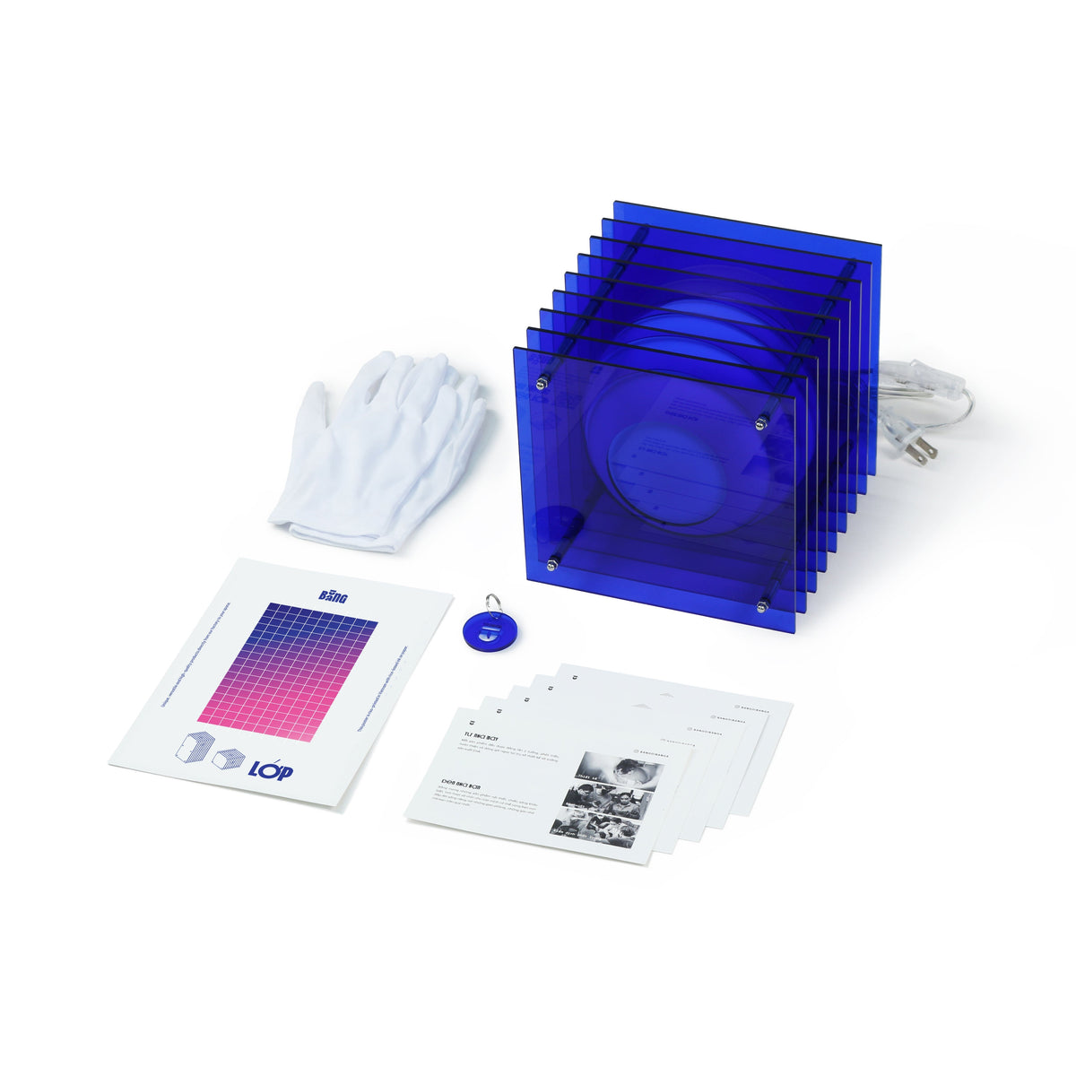 Lớp small square in blue acrylic - BằNG, view 5