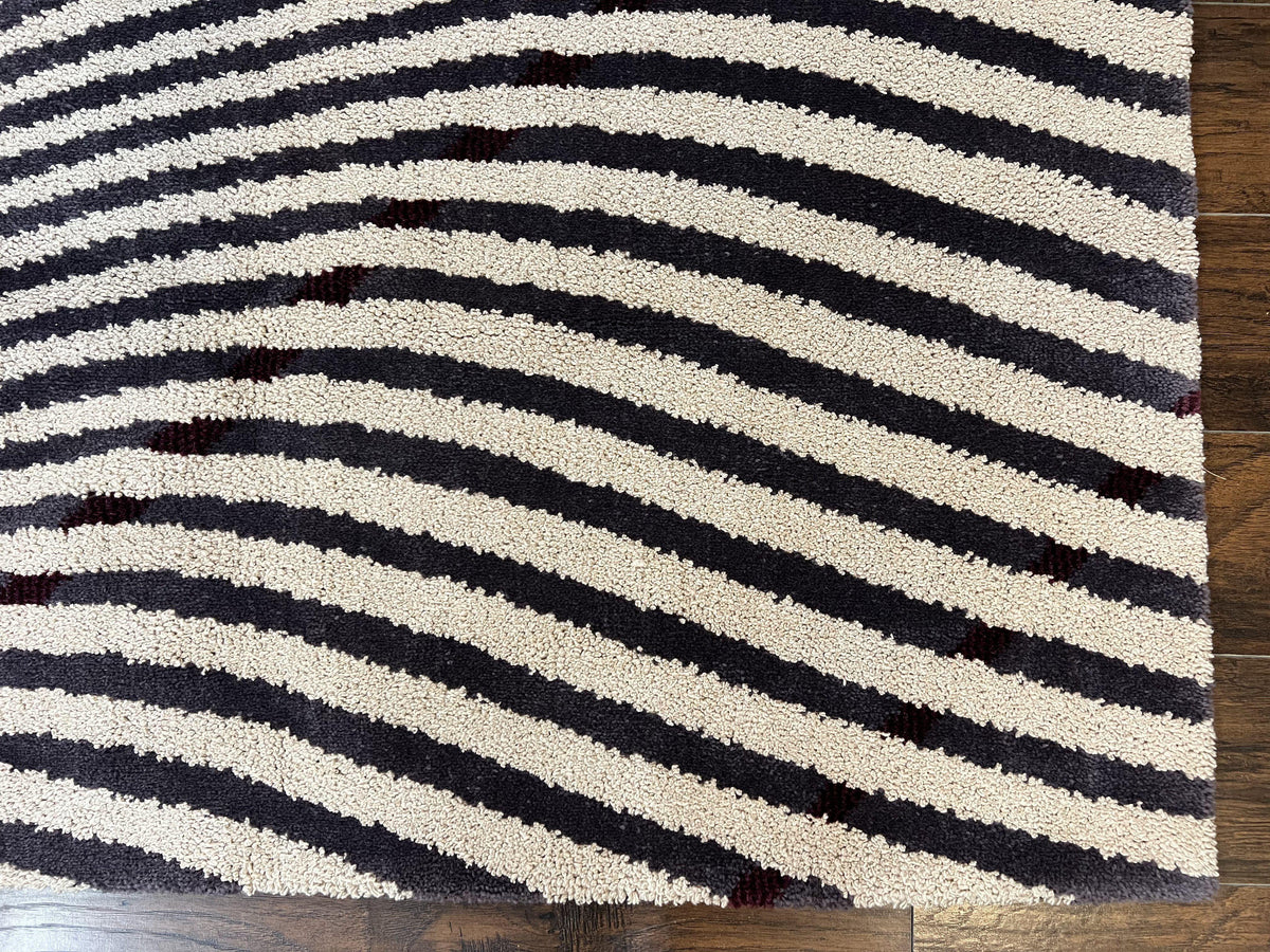 Vintage Zebra Stripes Shag Rug 5.7 x 7.4, Black and White, Retro, Wool - Jewel Rugs, view 10