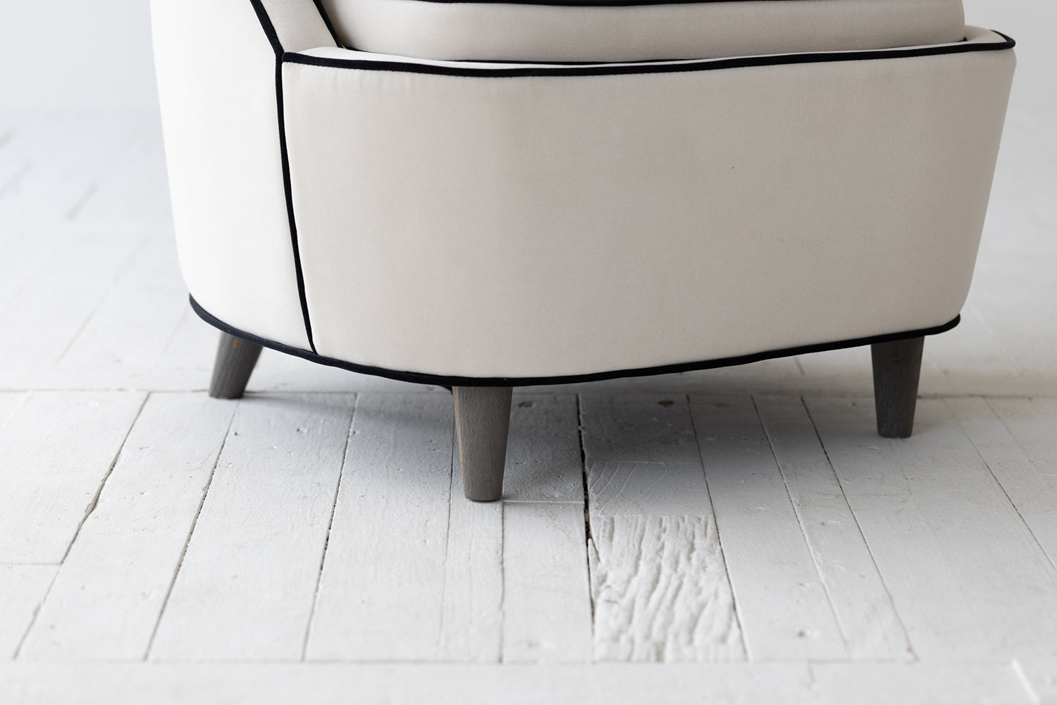 Okeanos Lounge Chair image 2