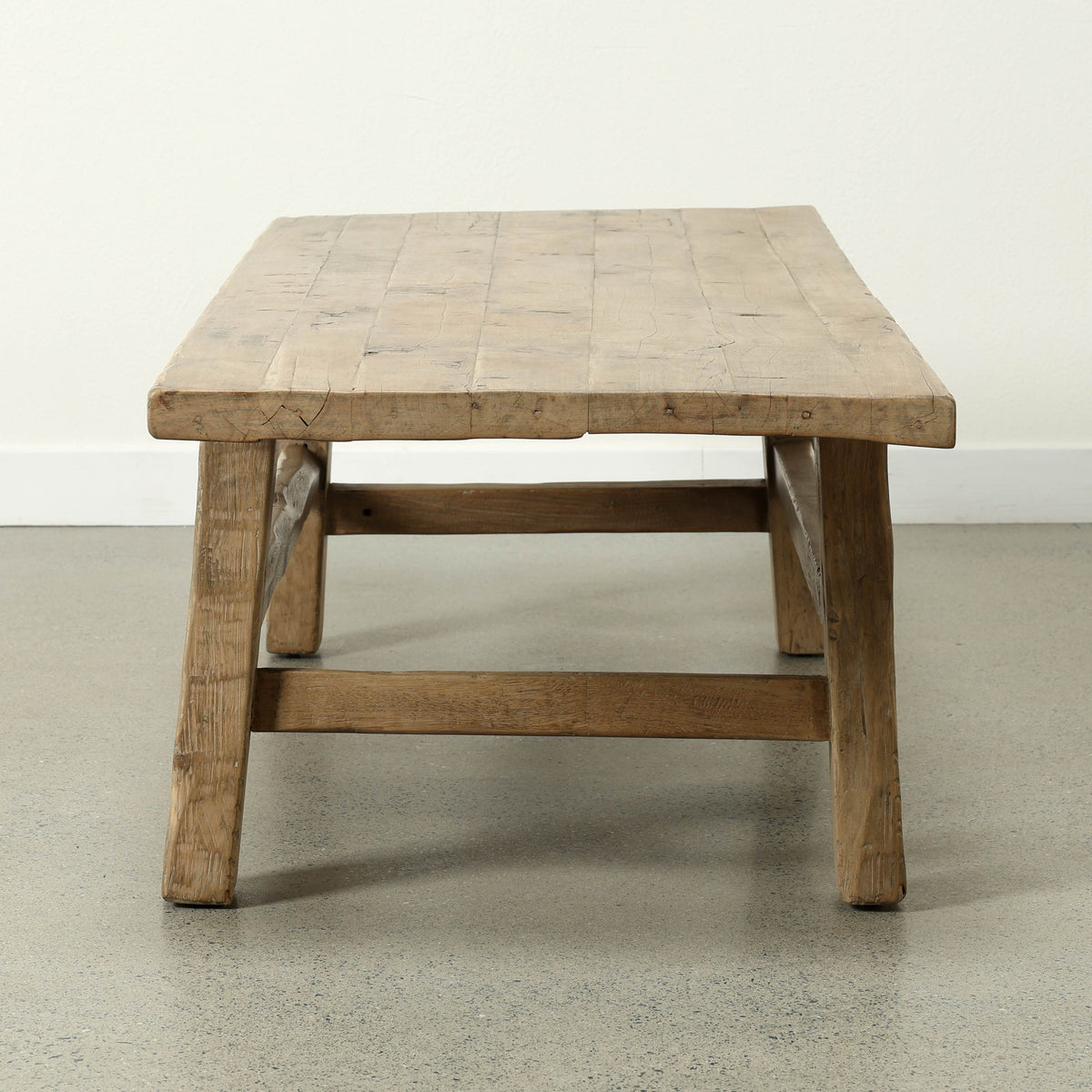 Vintage Coffee Table 63x23.6x17.7H Walnutwood Weathered Natural