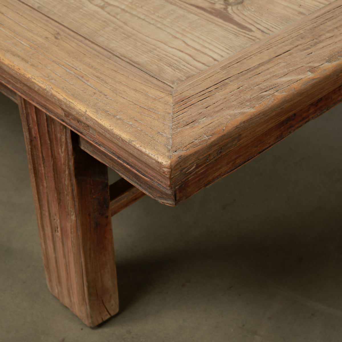 Vintage Extra Large Coffee Table with Round Legs 83.07W43.31D18.5H