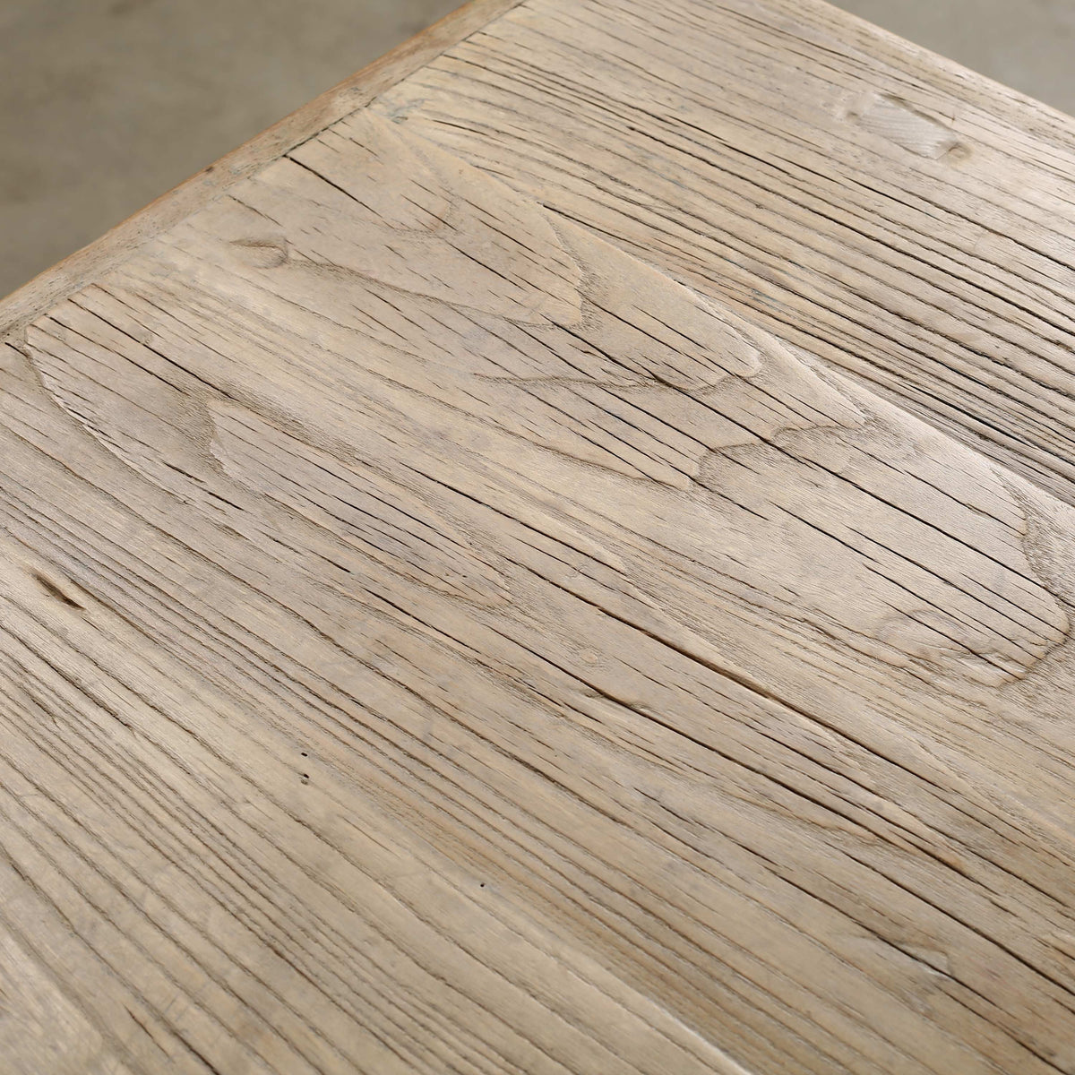 Vintage Side Table with Shelf Weathered Natural 33.5x22x31.5H