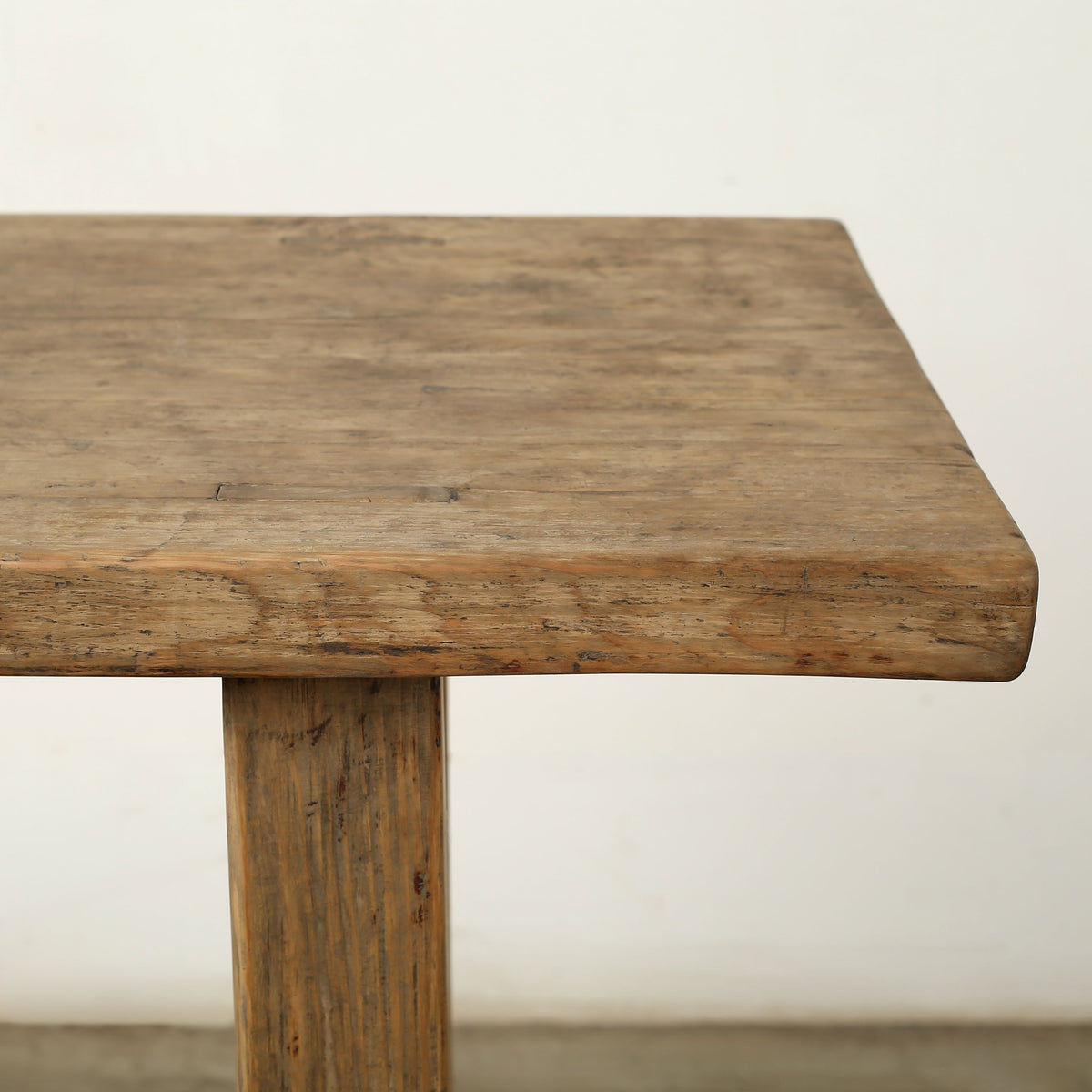 Vintage Side Table with Shelf Weathered Natural 41.7x17.7x34.6H