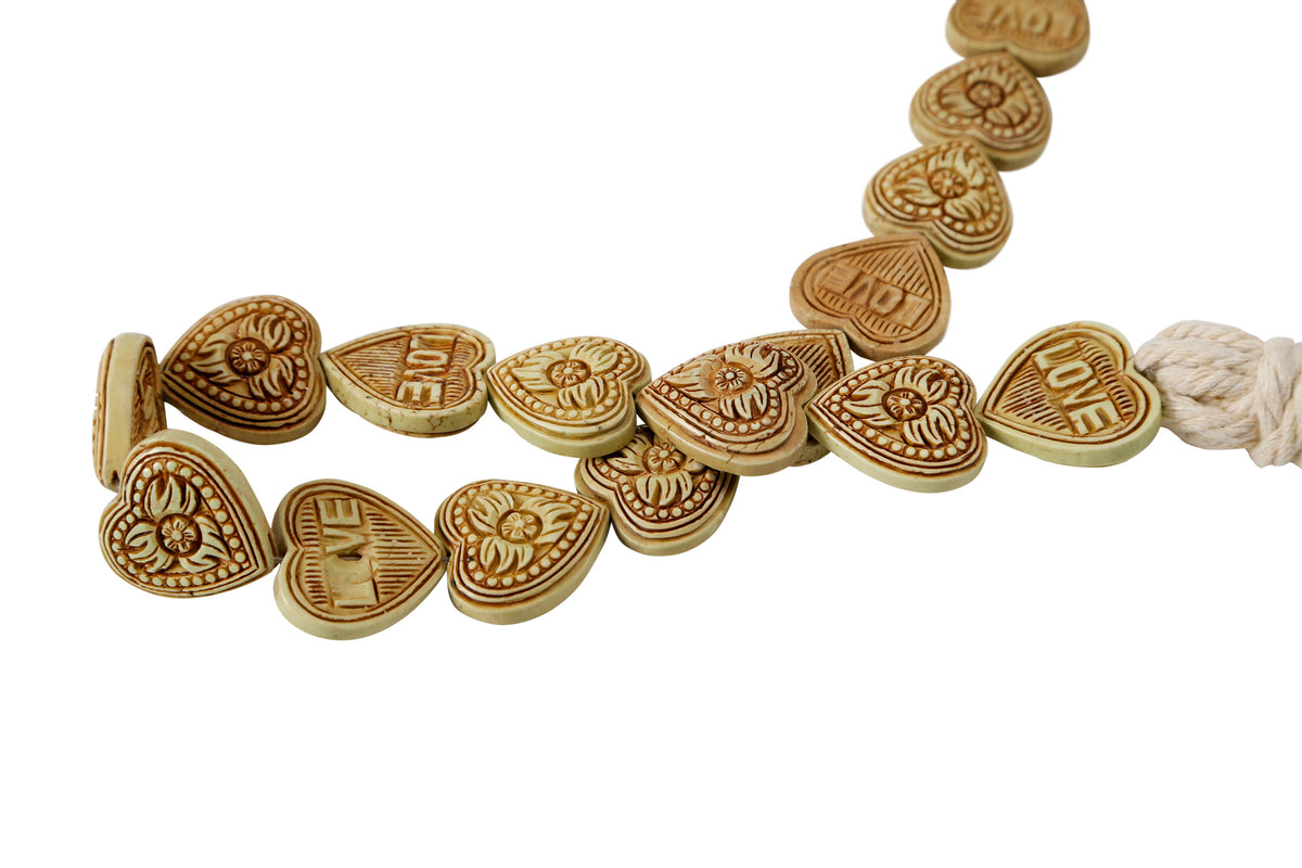 Decorative Coral Tassels Heart-shaped