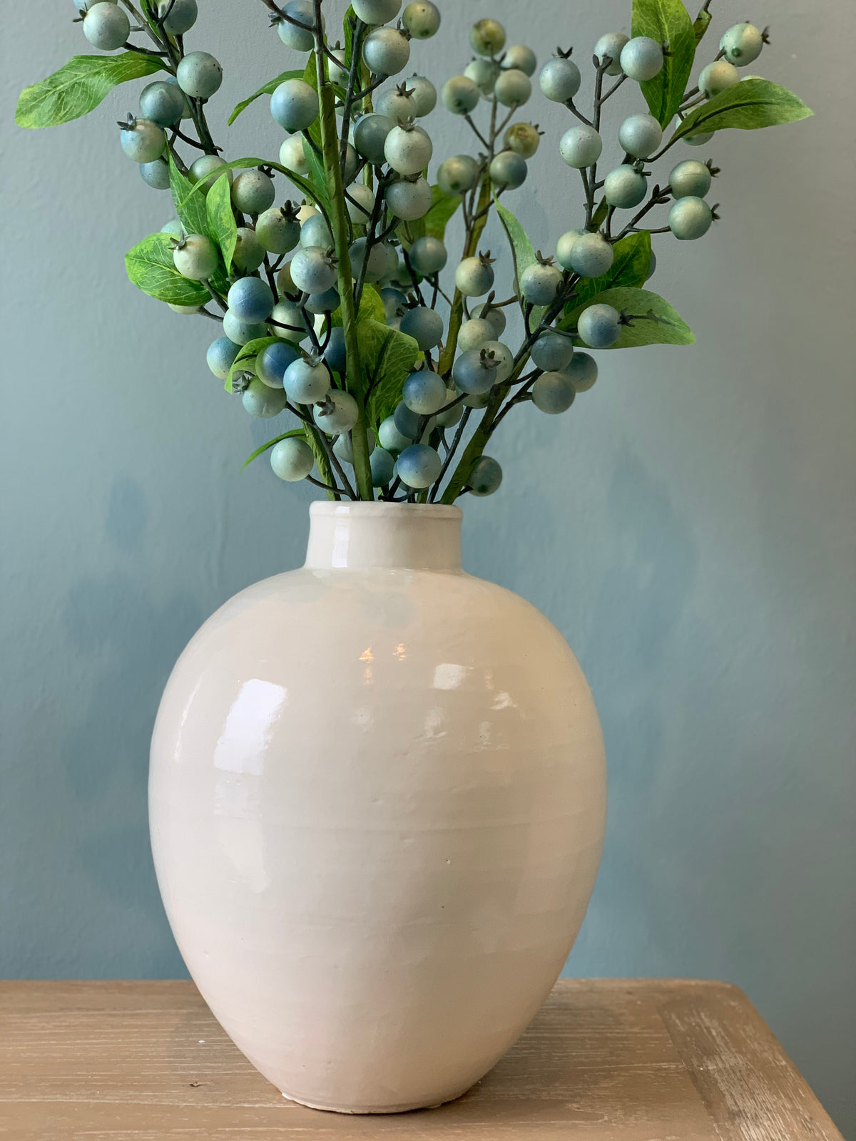White Ceramic Egg-shaped Vase