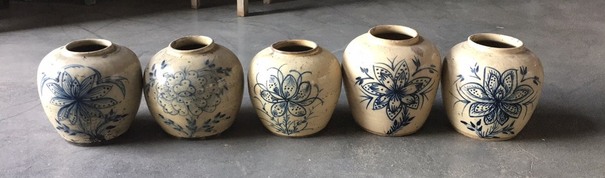 Vintage off white vase with floral imprint(imprint design will vary)