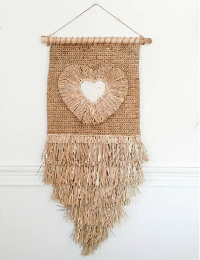 Loving Heart Wall Art Straw Natural
