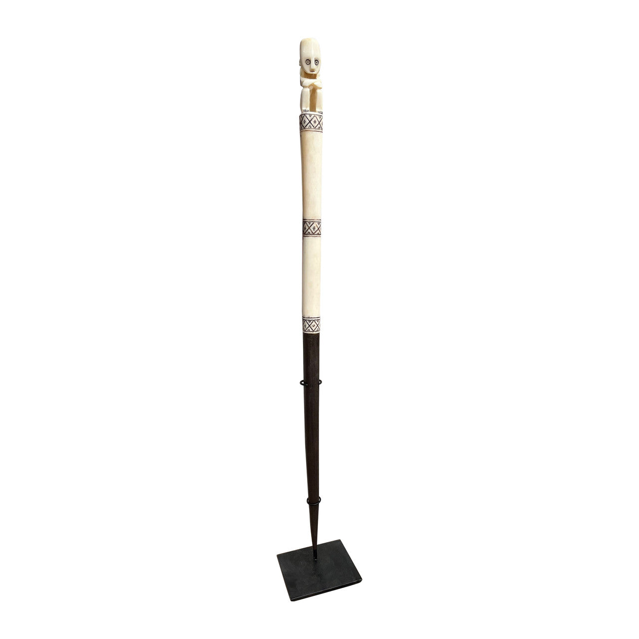 25" Timor Ceremonial Sumba with Stand Natural Bone