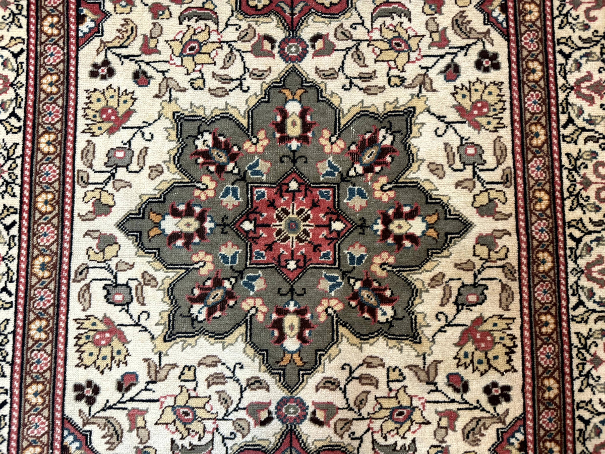 Turkish Sivas Rug 4x6, Floral Medallion, Beige Pink-Red Green, Handmade - Jewel Rugs, view 5