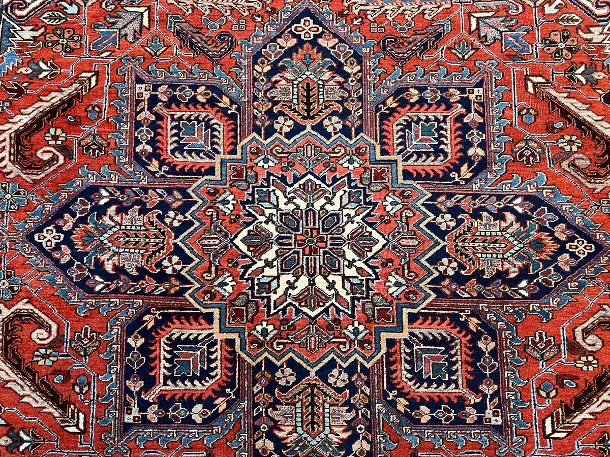 Antique Persian Heriz Rug – 11x16 Palace Size, Geometric Medallion, 1920s - Jewel Rugs, view 4