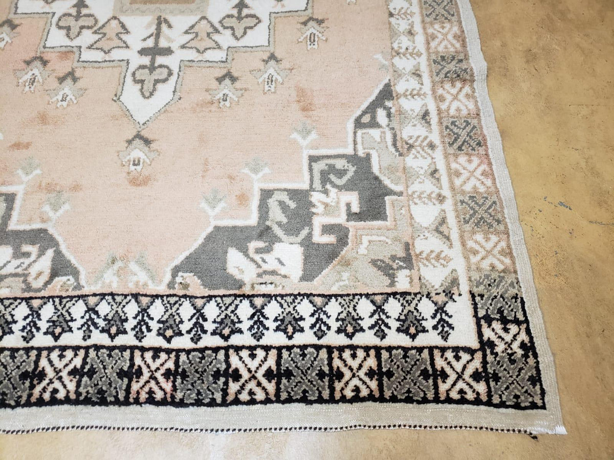 Antique Moroccan Rug 5x7 Tribal Carpet, Hand-Knotted Soft Wool Pile, 5 x 7 Area Rug, Berber Rug, Geometric Open Field Medallion, Pink Ivory - Jewel Rugs, view 10